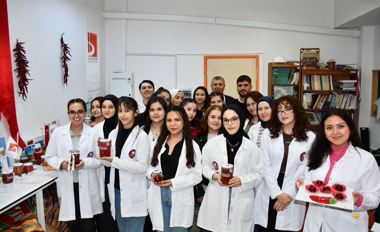 Çukurören biberi ve ürünleri