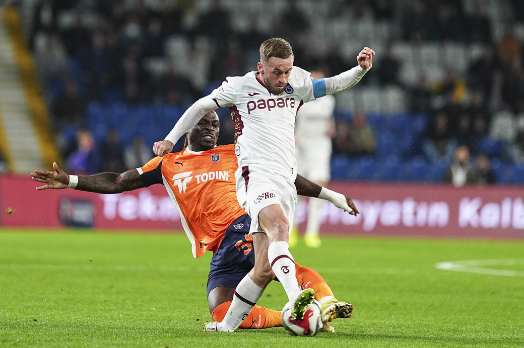 Edin Visca hastaneye kaldırıldı - Resim : 1