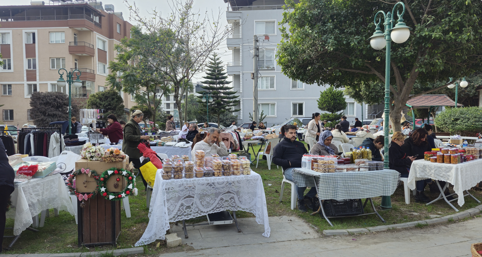 Hatay'da kadın girişimcilerin ürünlerini sergilediği festival alanı