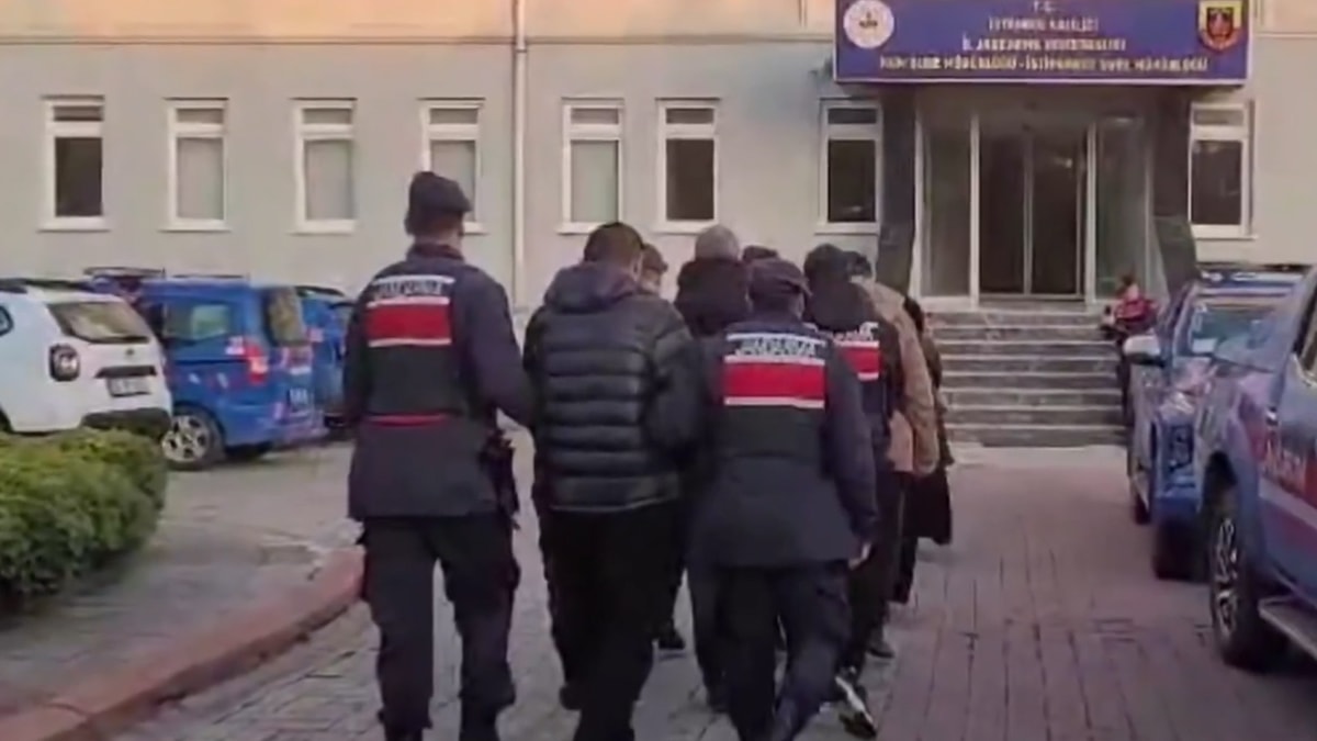 31 ilde FETÖ operasyonu: 50 tutuklama