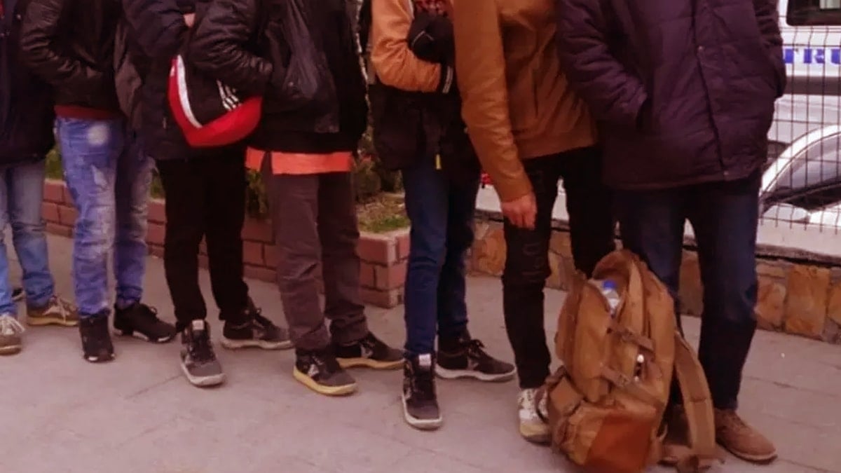 Edirne ve Kırklareli'nde 18 düzensiz göçmen yakalandı