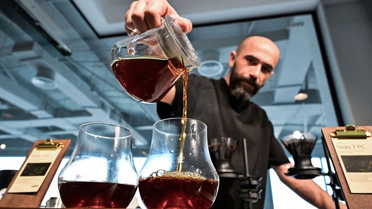 Türk girişimcinin 42 bin liralık kahvesi için sıraya girdiler