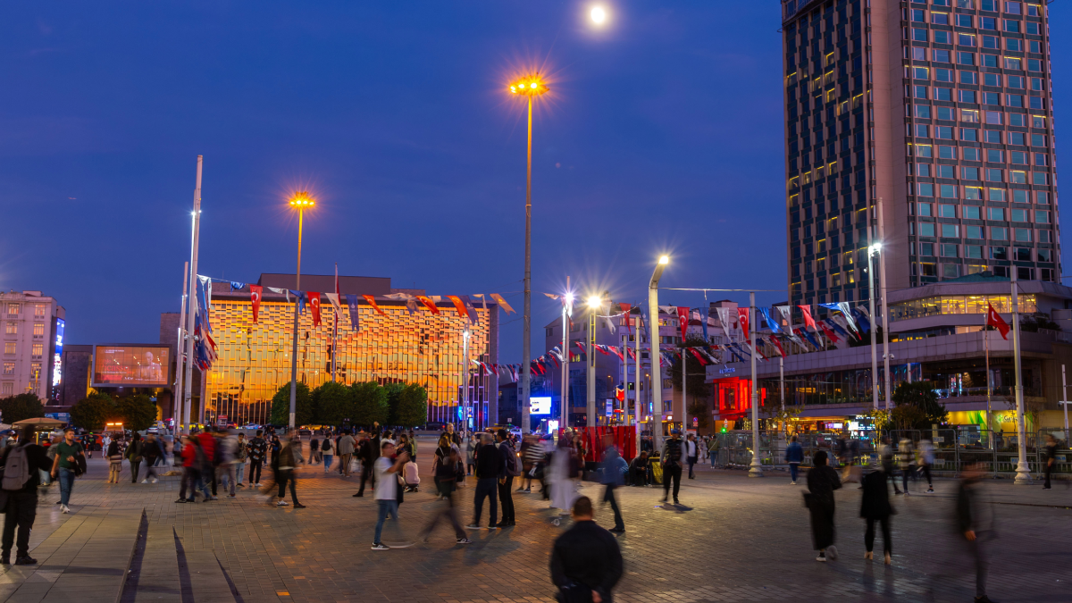kalabalikpng-lKEfJ-CWF0yqWdHwZDLDEw Bu hastalığa sokak yakalanıyorsunuz: 1 saat maruz kalmanız yeterli