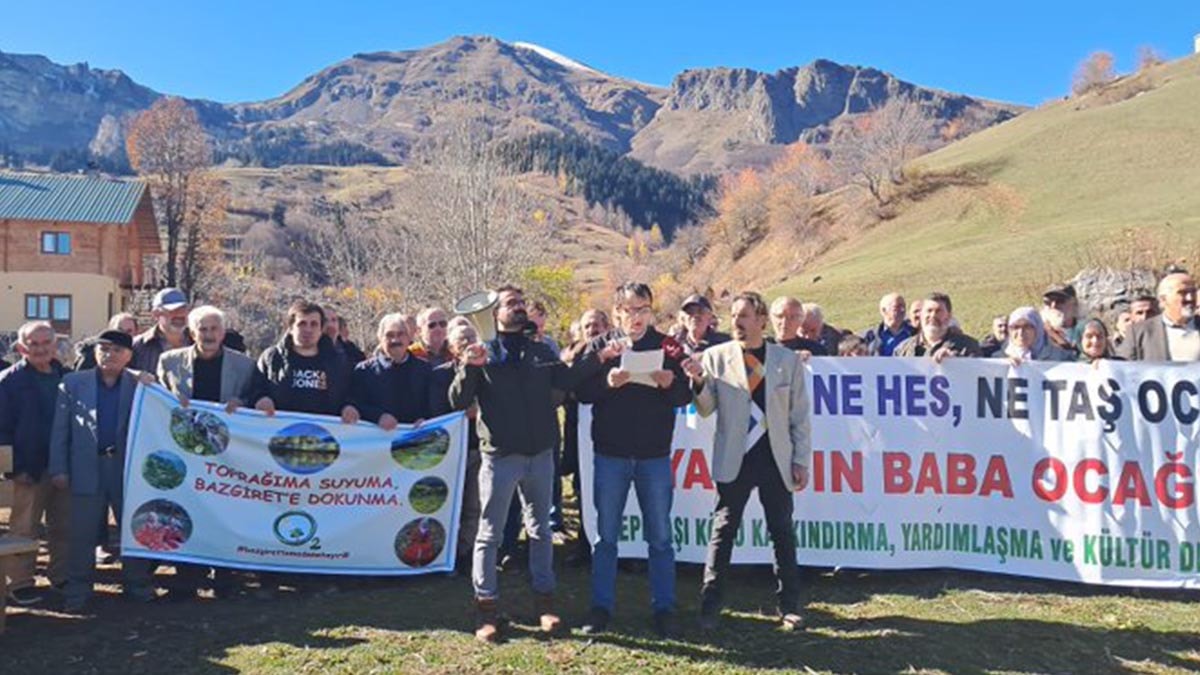 Artvin'de köylüler, maden projesini protesto etti