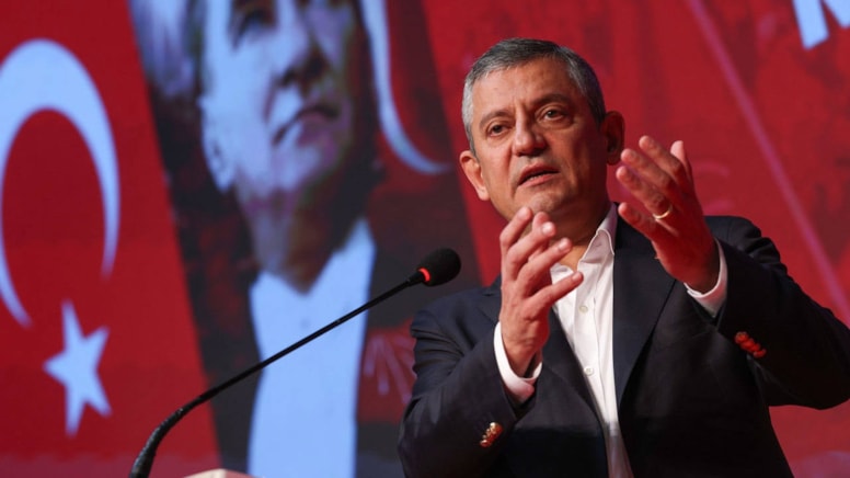 Özgür Özel'den şehitler için milli yas çağrısı