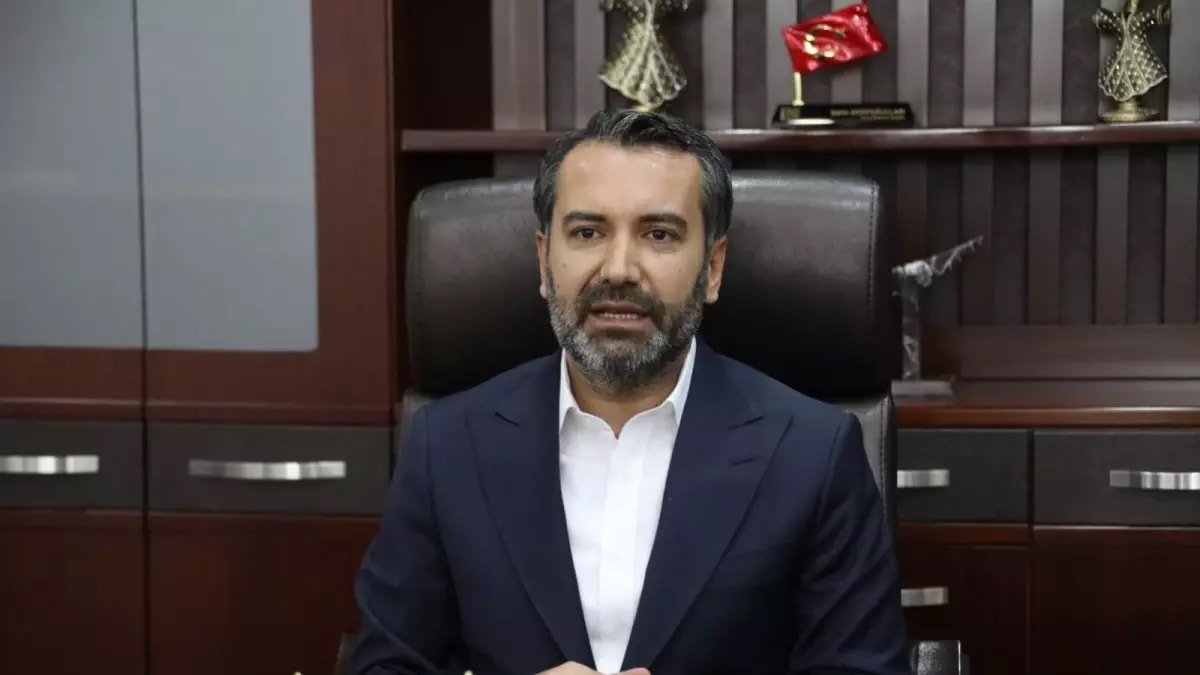 Fatura ödeyemeyen AKP’li başkan spor kulübüne 25 milyon aktarmış!