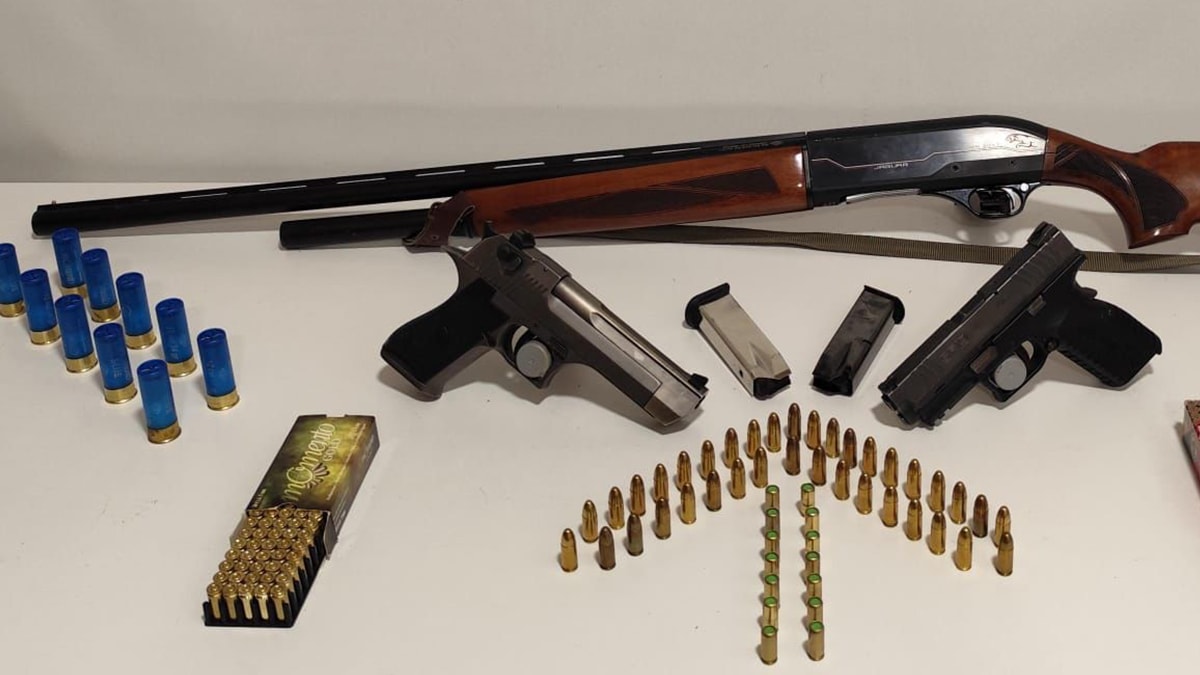 İlkadım'da ruhsatsız silah operasyonu