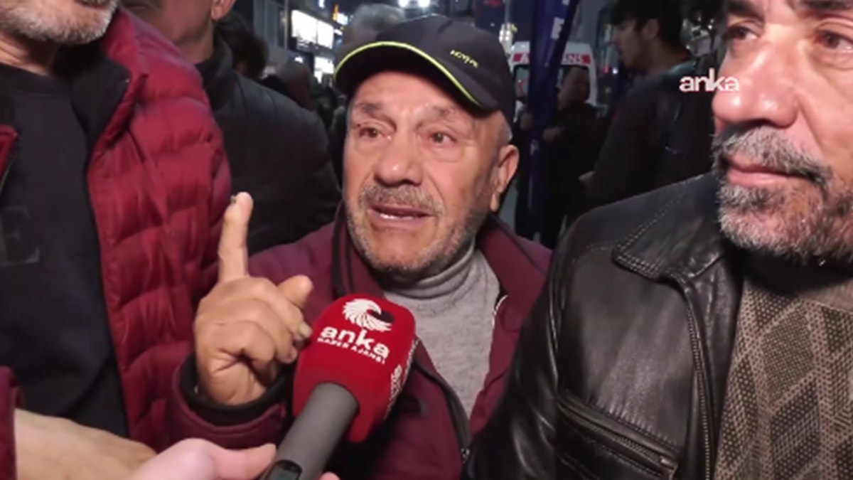 CHP mitingine katılan vatandaş gözyaşlarını tutamadı