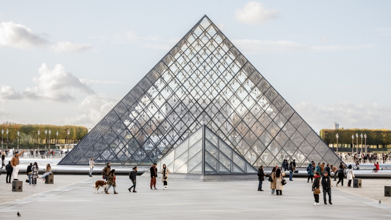 Louvre Müzesi soygunuyla bağlantılı 1 kişi daha tutuklandı