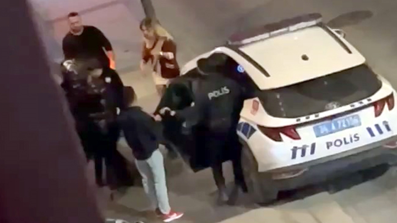 Avcılar’da düğün salonunda başlayan kavga sokağa taştı