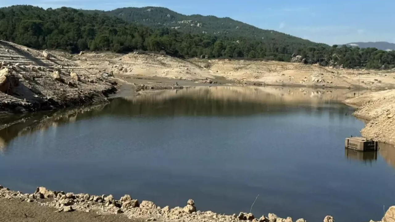 Bodrum'a su sağlayan barajlar kurudu