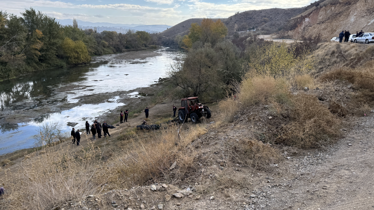 Kırıkkale'de uçuruma devrilen traktörün sürücüsü öldü