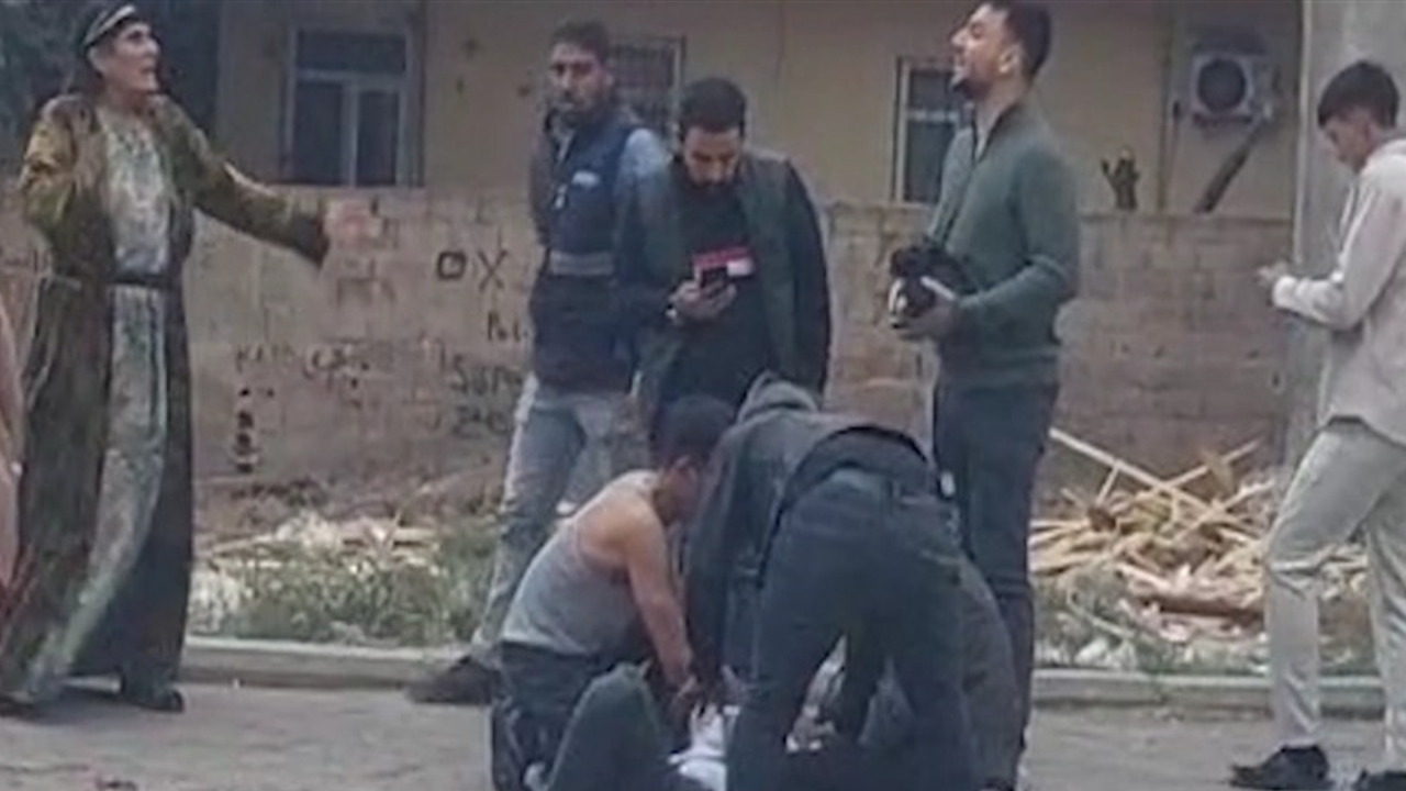 Şanlıurfa'da kanlı kavga! Taşlarla, sopalarla hastanelik ettiler