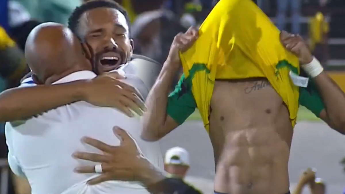 Fenerbahçe'nin eski teknik direktörü, 150 bin nüfuslu ülkeyi Dünya Kupası'na taşıdı