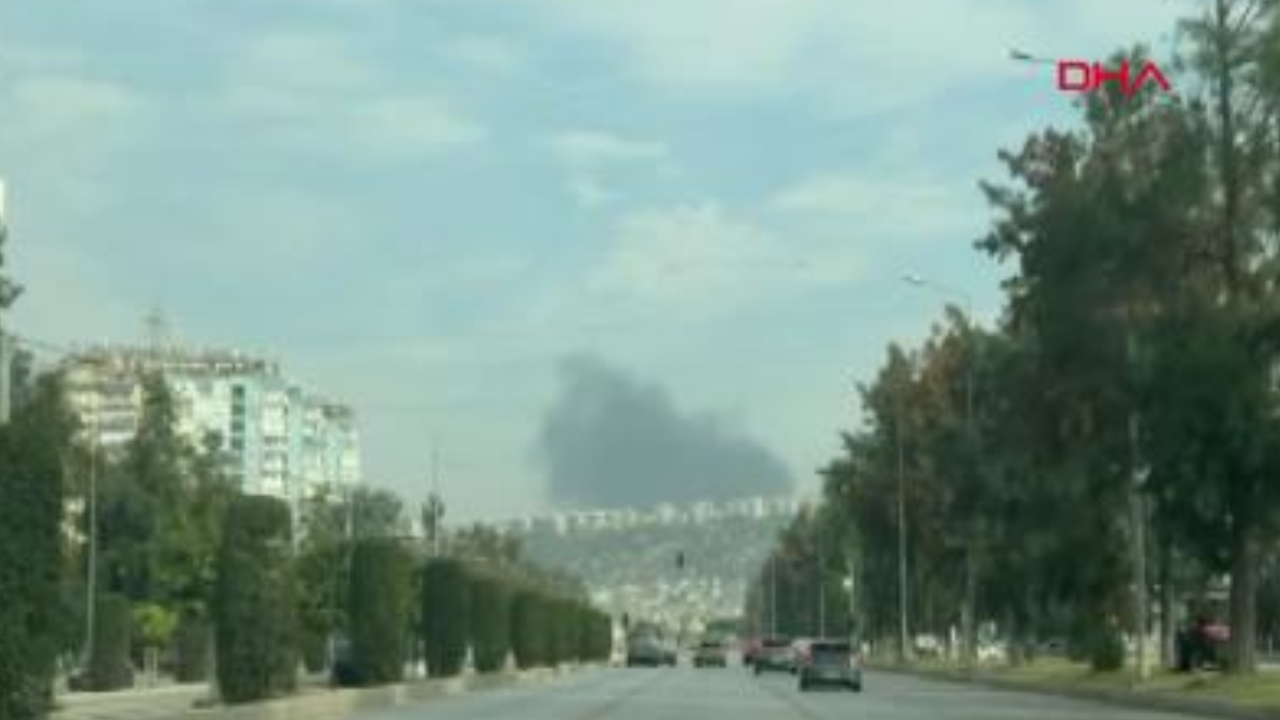 Katı atık yangınında duman kentin birçok noktasından görüldü