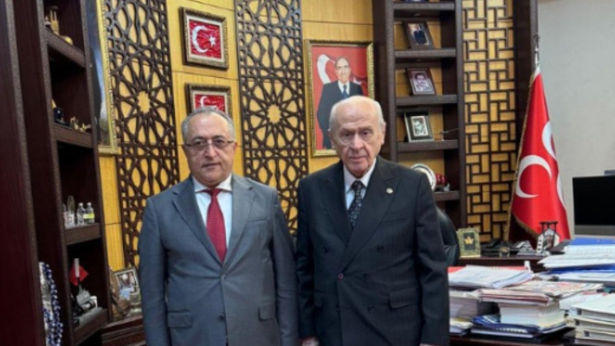 Emekli Cumhuriyet Savcısı, Bahçeli ziyaretinden sonra ateş püskürdü