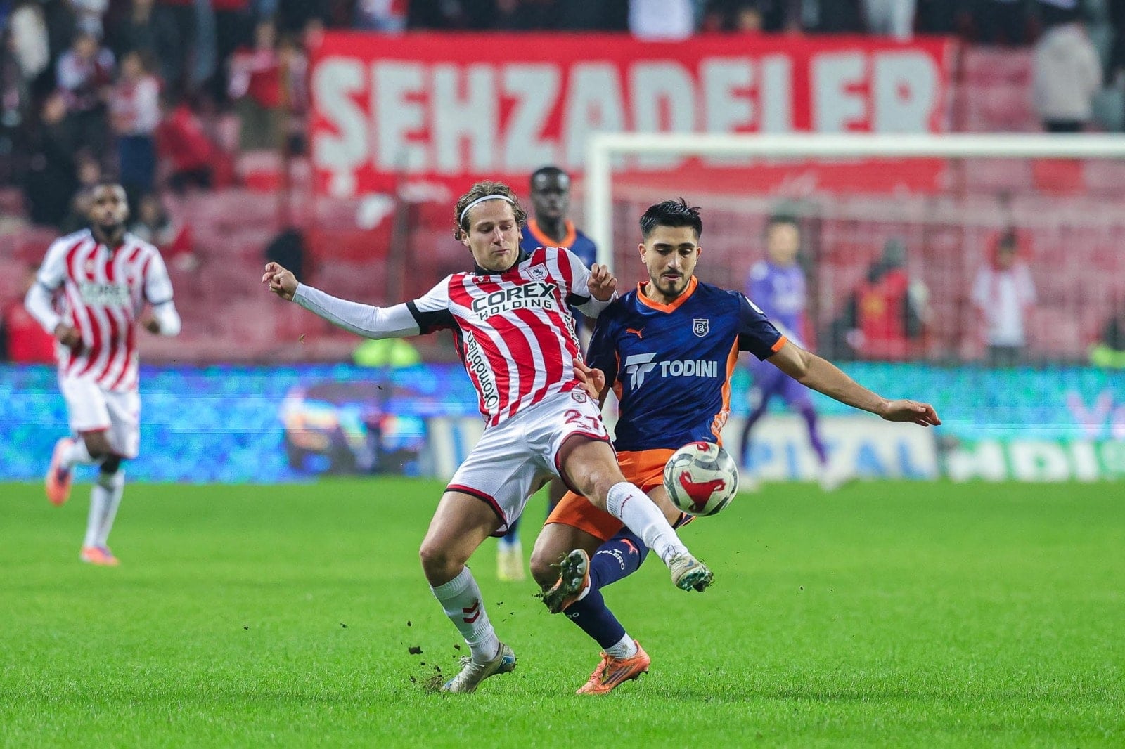 Samsunspor evinde Başakşehir'e yenildi