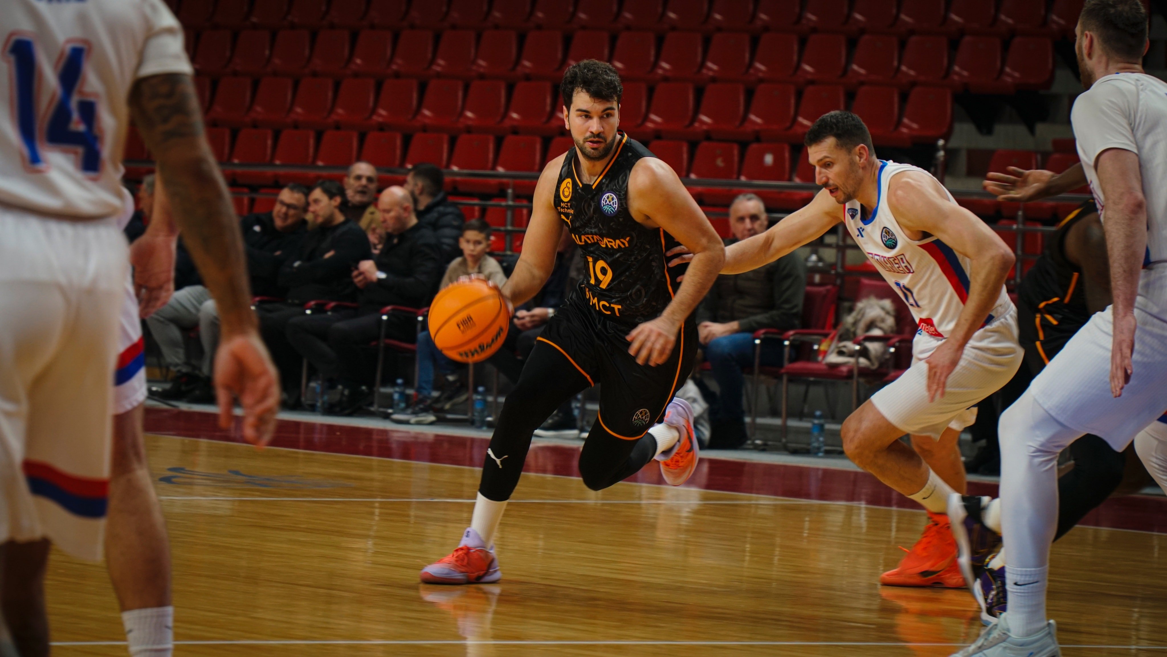 Galatasaray MCT Technic, Bosna Hersek'te farklı galip