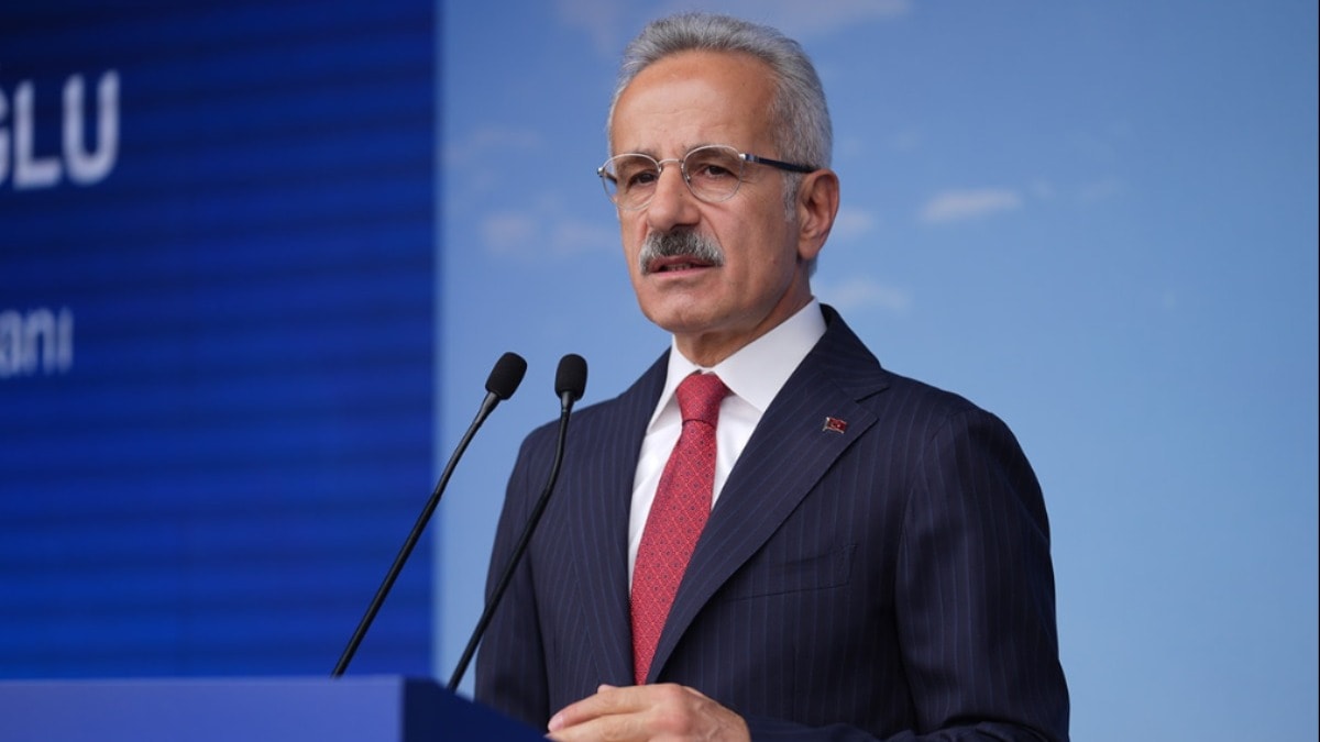 20 ayrı kamu ihalesi bakanın arkadaşına