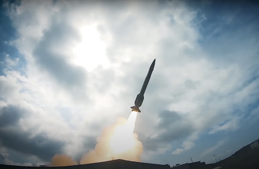 Türkiye'nin en uzun menzilli balistik füzesi hedefi vurdu! Fabrikalarda seri üretime geçildi