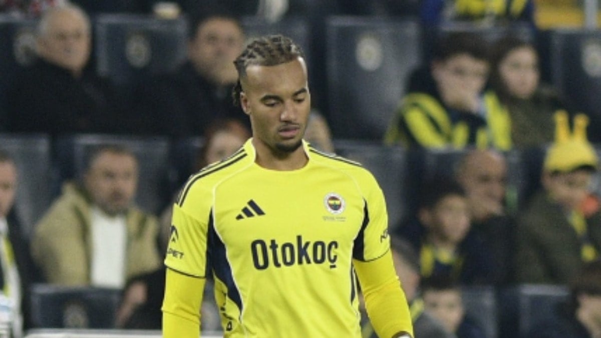 Fenerbahçe'de sakatlık şoku! Maçı tamamlayamadı
