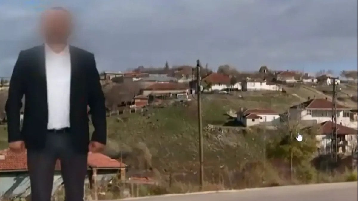 Mahalle muhtarı torbacı çıktı