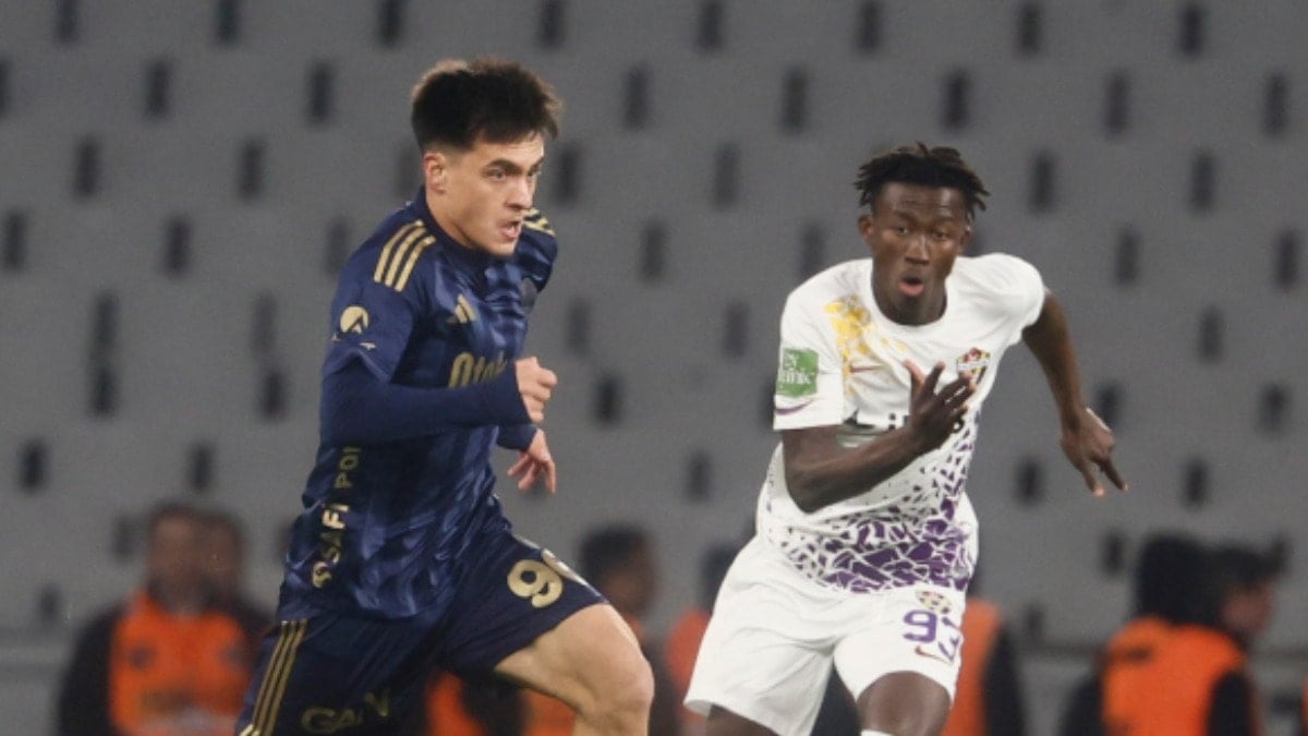 Genç futbolcu F.Bahçe formasıyla ilk resmi maçına çıktı