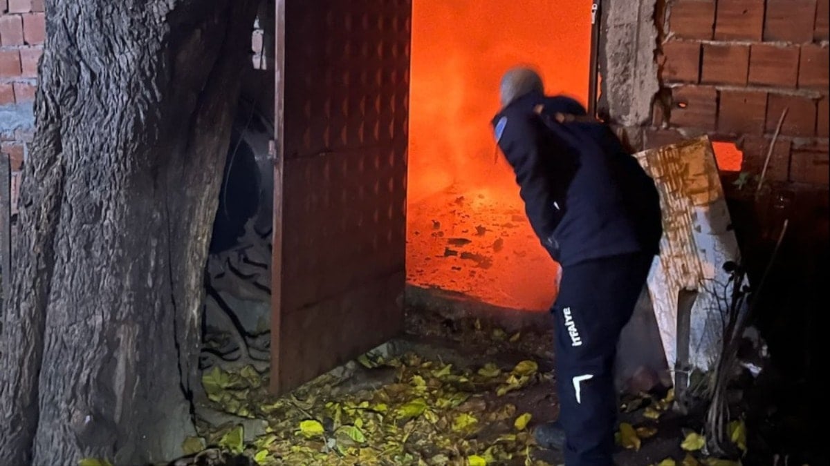 Bursa’da marangoz atölyesinde yangın