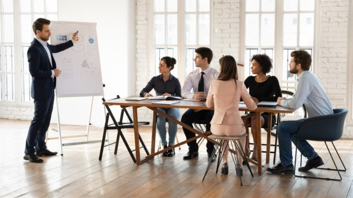 Büyük değişim: 1 milyon 200 bin yabancı işçi alacaklarını duyurdular