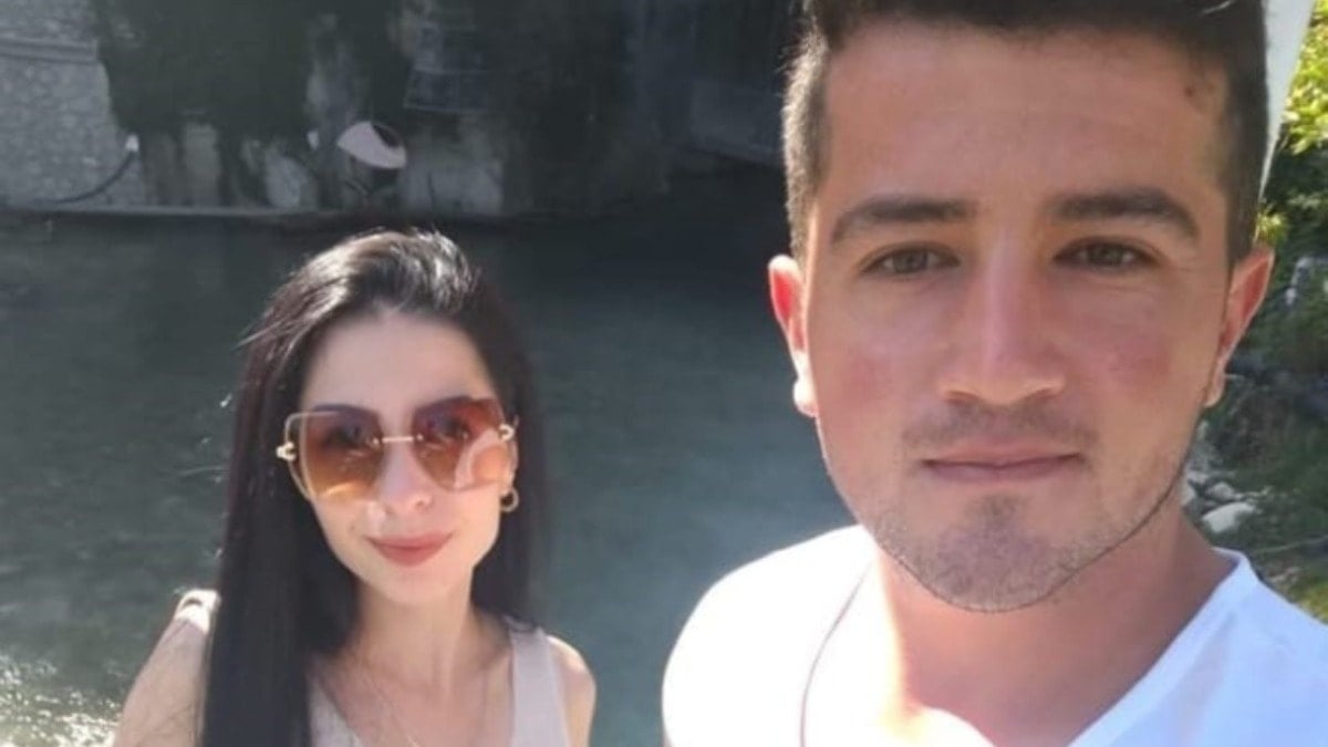 Altın için iki çocuk annesi komşularını bıçaklayıp, pişman olunca kalp masajı yaptılar