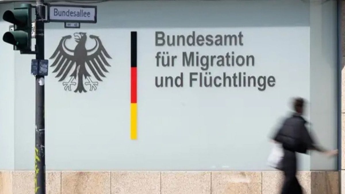 Türkiye’deki hesaplar açıldı, gurbetçilere vergi cezası yağıyor