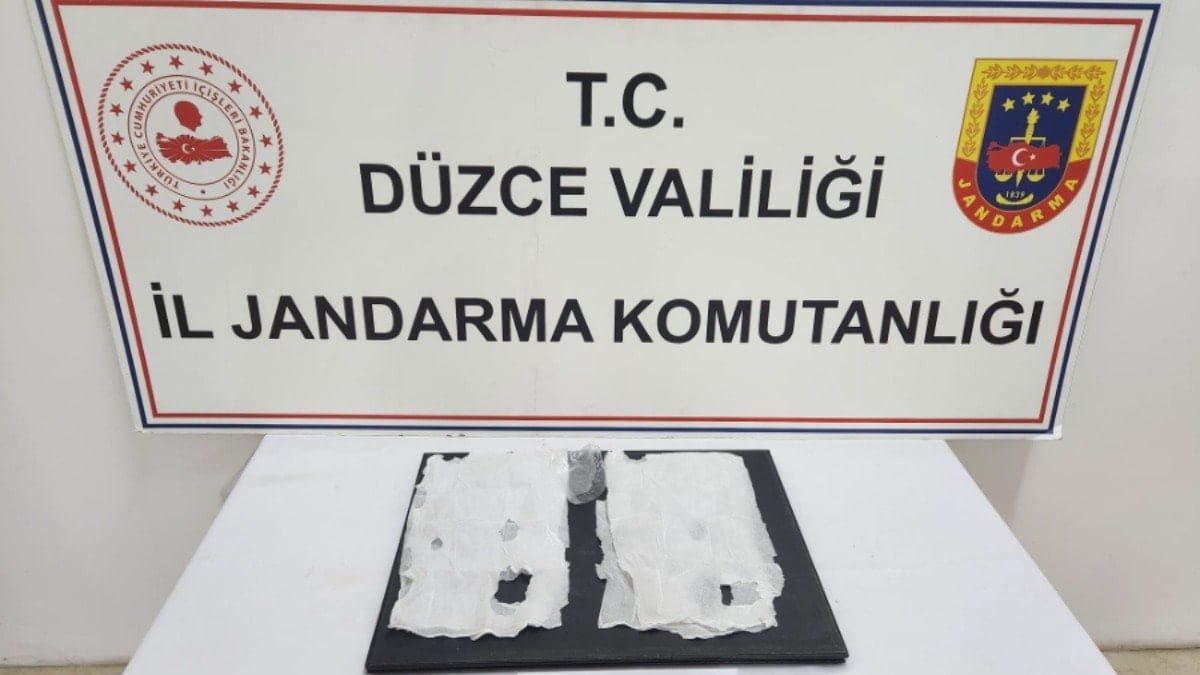 Zehir taciri dinlenme tesisinde yakalandı