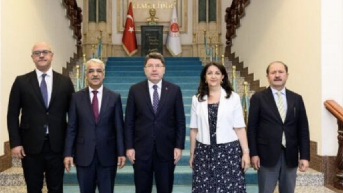 Tunç-İmralı heyeti neler konuştu?