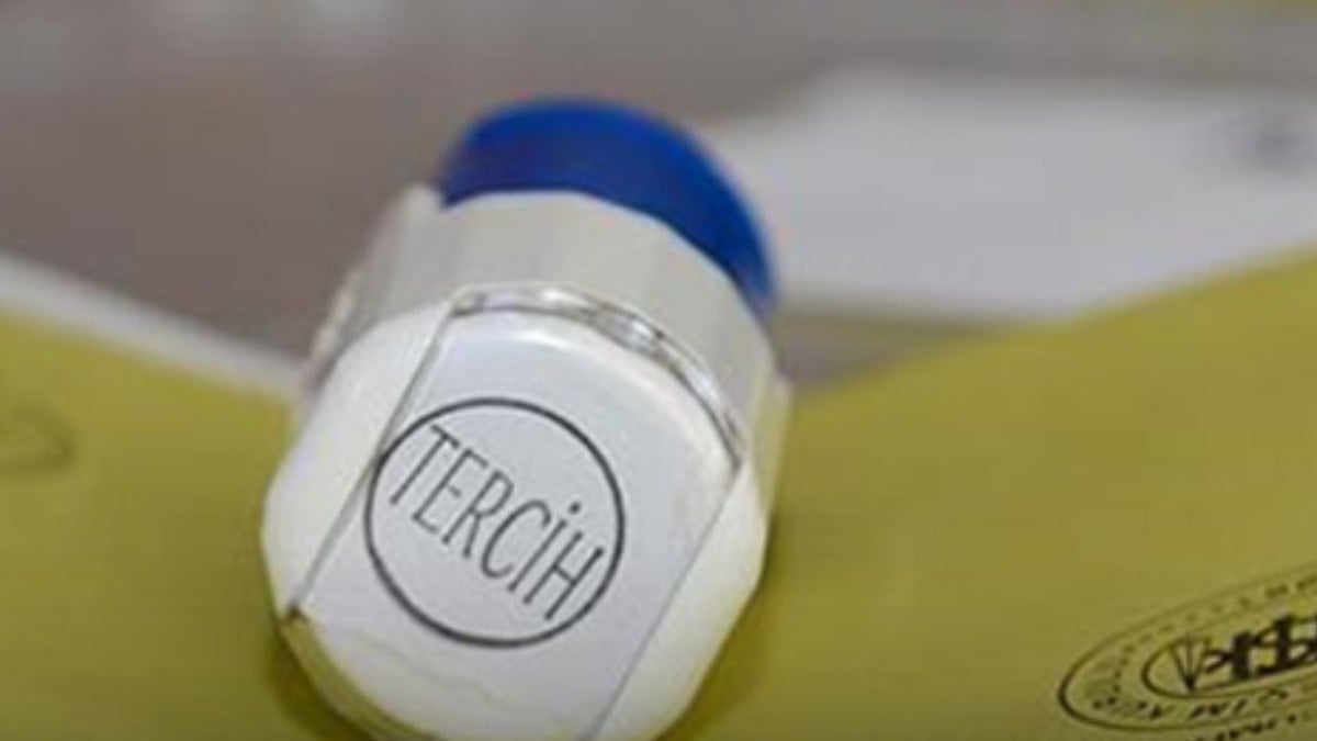 Yılın son anketinde AKP ve CHP'ye soğuk duş!