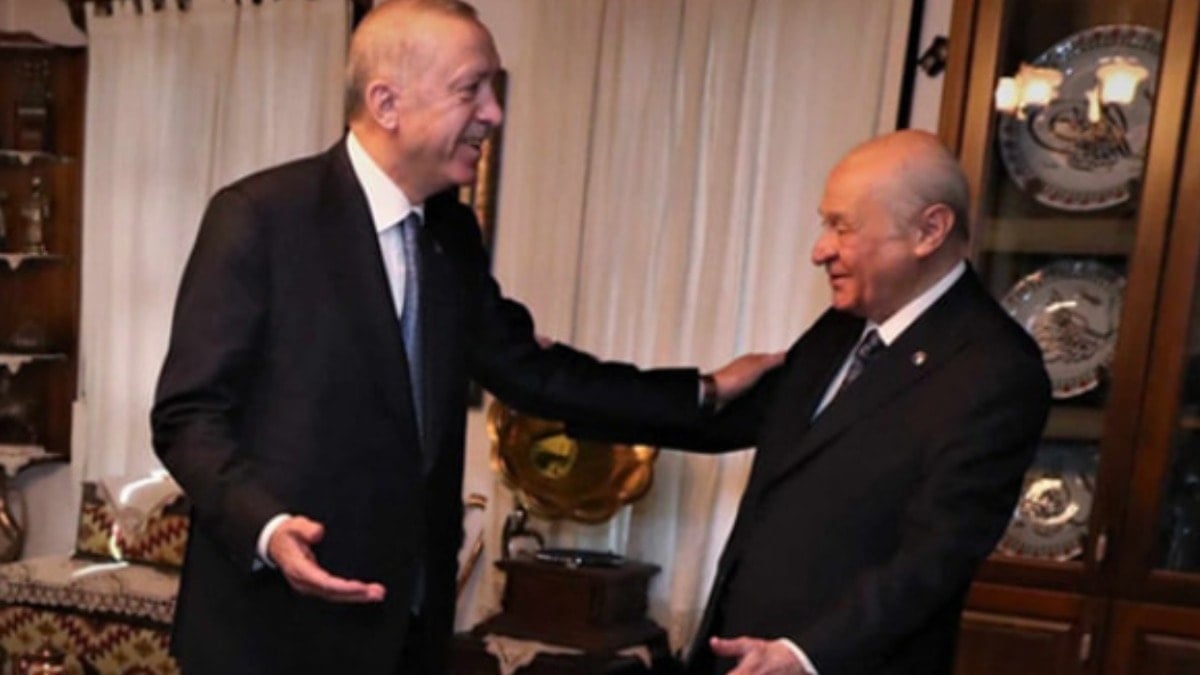 14 anketin ortalaması alındı: Cumhur'a 'baraj' şoku!