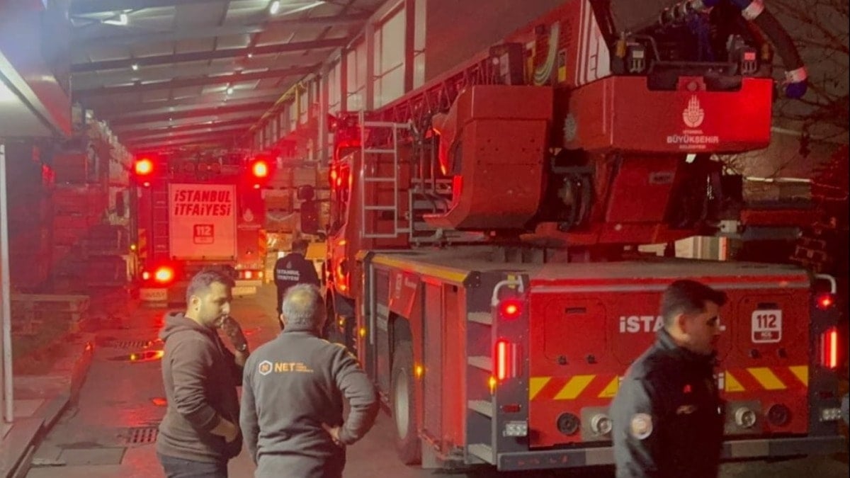 Trafo yangını panik yarattı: 2 kişi yaralandı