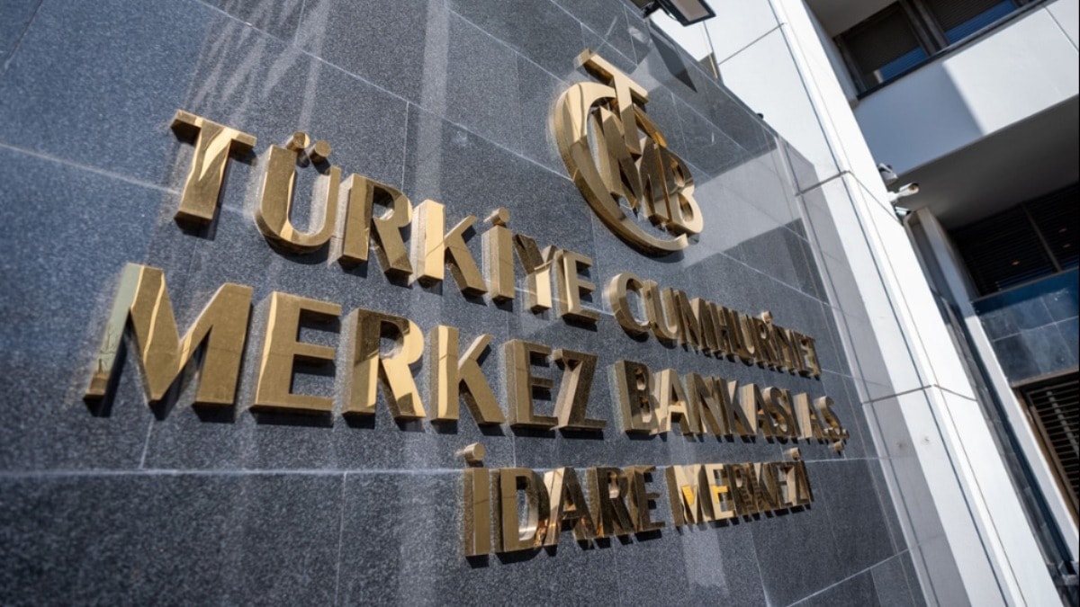 Ekonomistlerden Merkez Bankası’na ‘Mevlanalı’ uyarı: Enflasyonda hedefi yükselt faizi indir