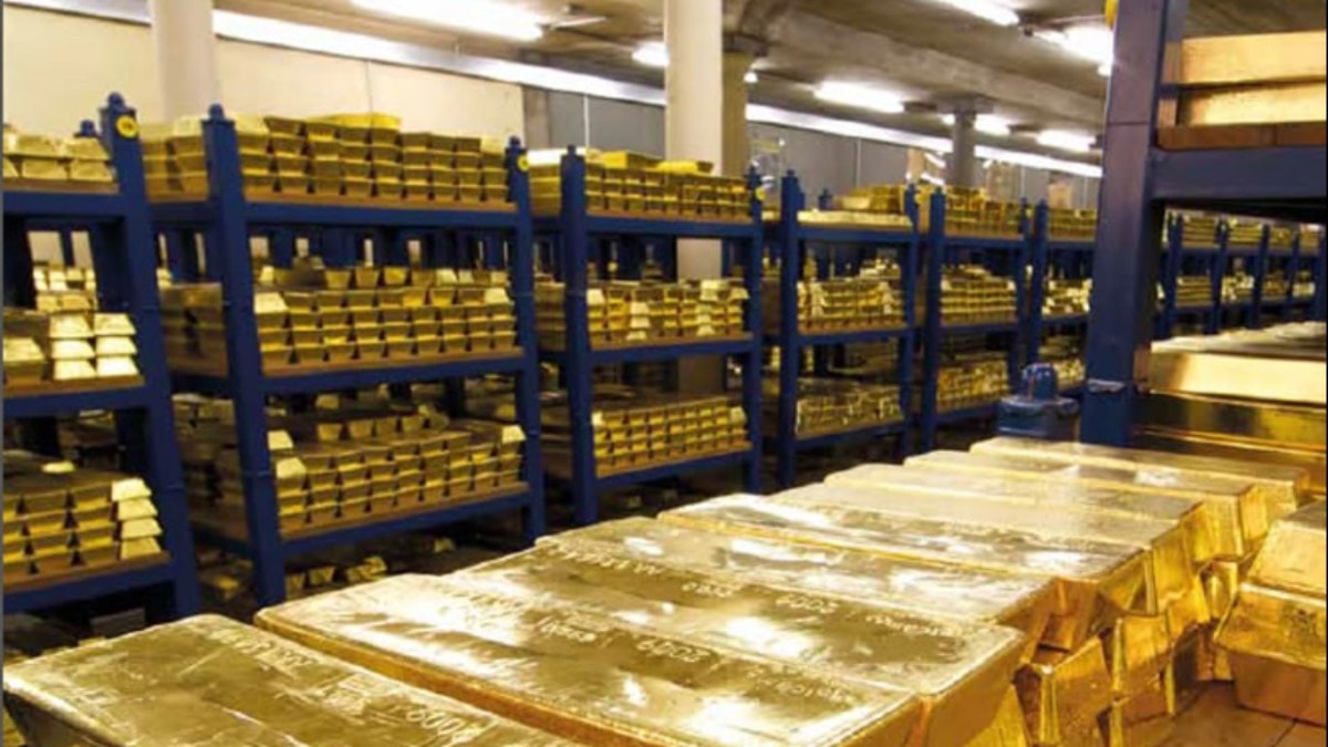 Merkez bankalarının bankası BIS'ten olay açıklama: Altın çok şişti, patlayabilir!