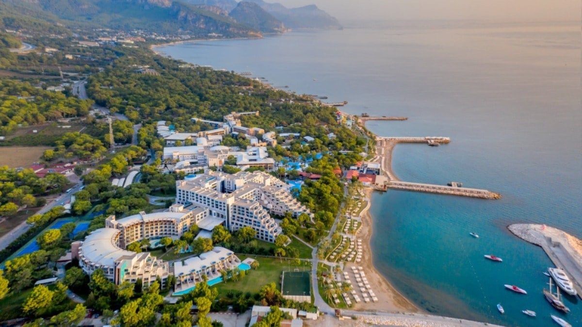 Halkbank müdürlerine 107 milyonluk hediye