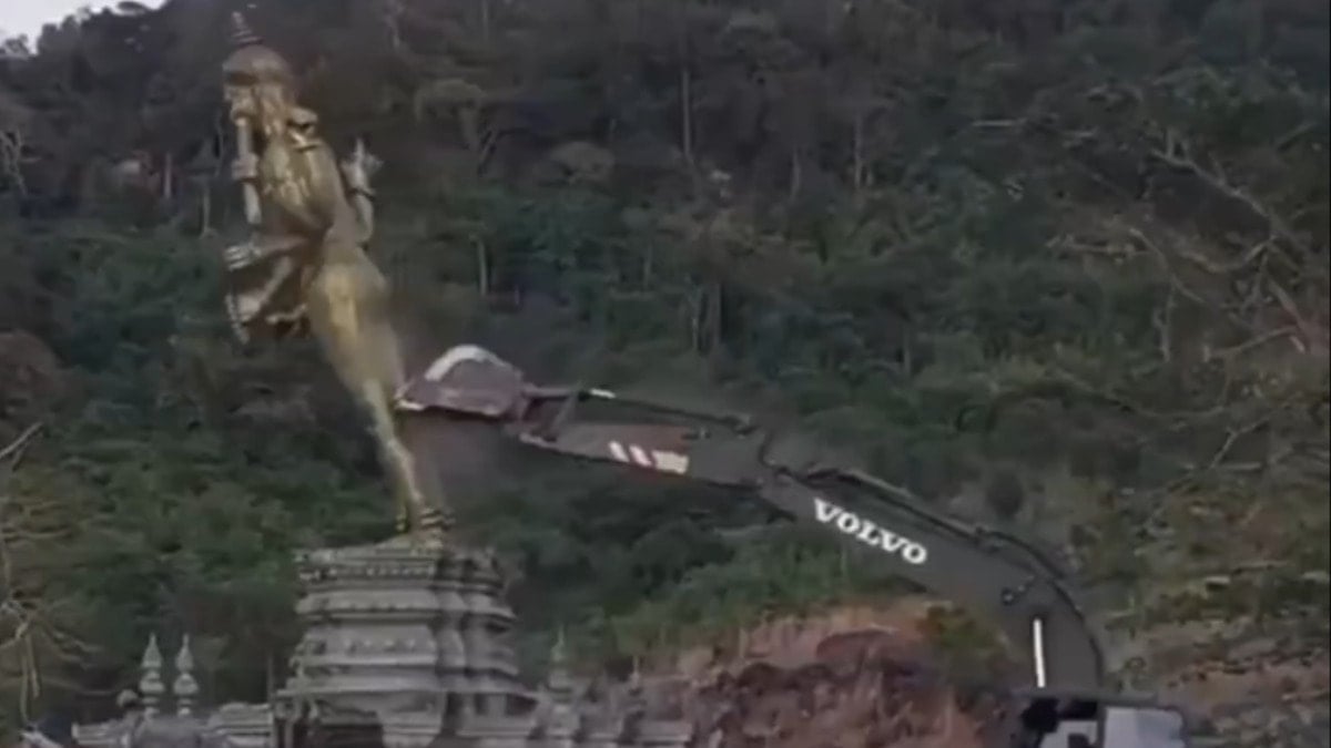 İki komşu ülke barış görüşmeleri esnasında birbirlerini vurdu