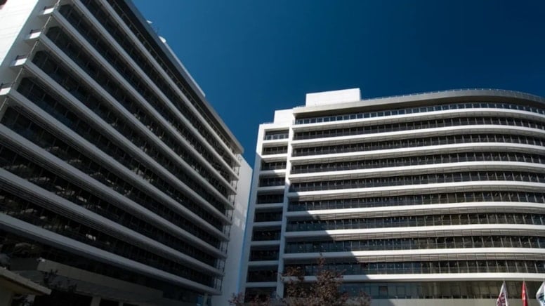 Koç ve Sabancı'yı solladı... Türkiye'nin en büyük holdingi artık değişti!