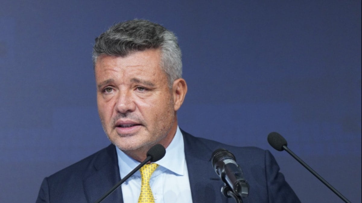 Fenerbahçe Kulübü'nden Sadettin Saran açıklaması