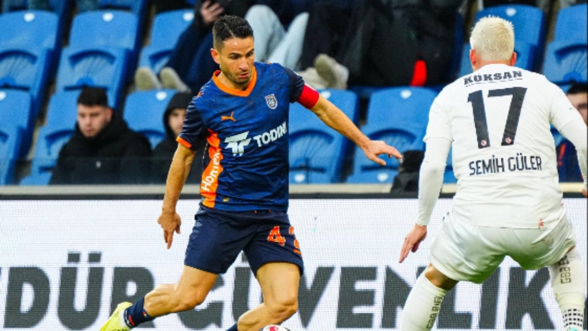 6 gollü maçta Başakşehir fark attı