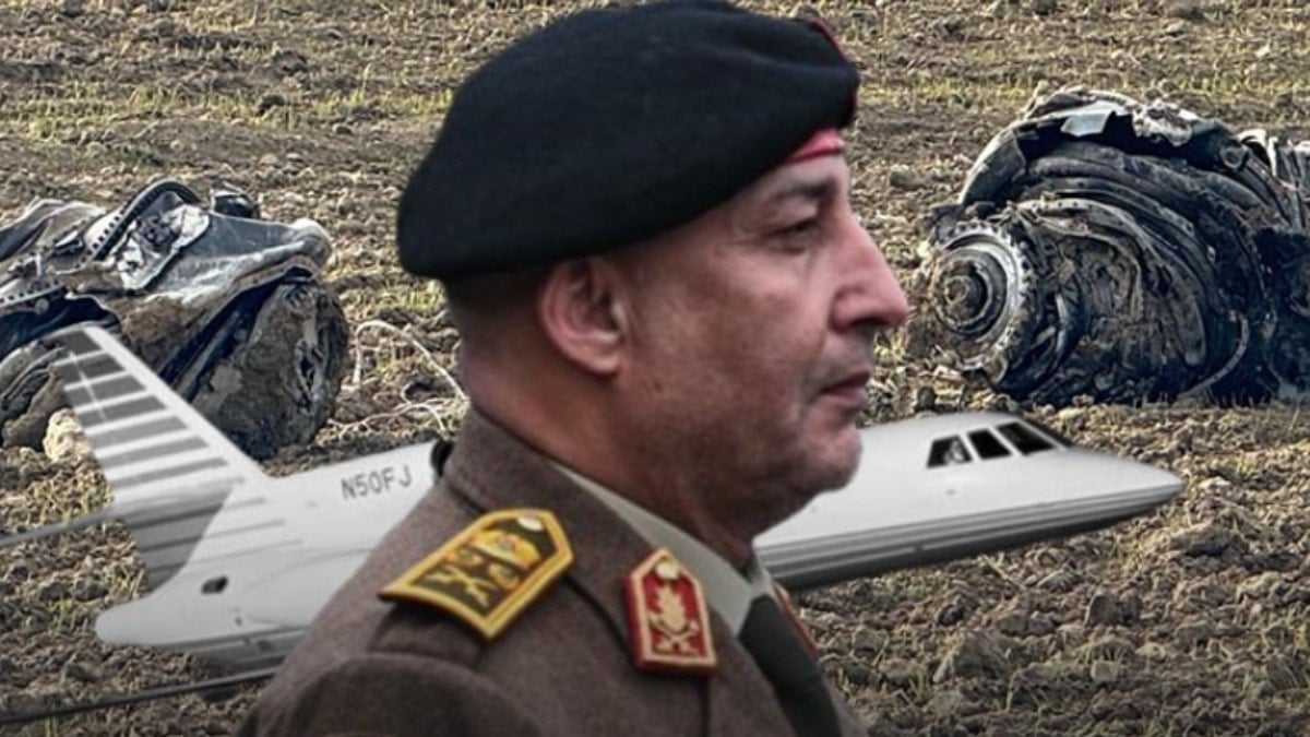 Libya Genelkurmay Başkanı'nı taşıyan uçağın pilotunun son sözleri: Arıza çok büyük!