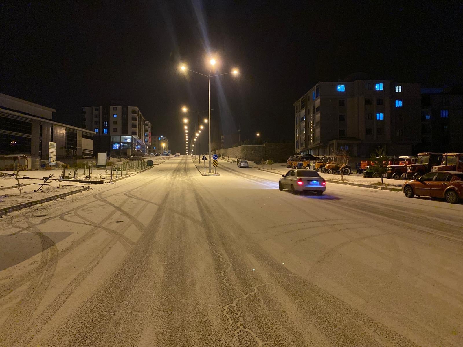 Kar, Ardahan'ı beyaza bürüdü