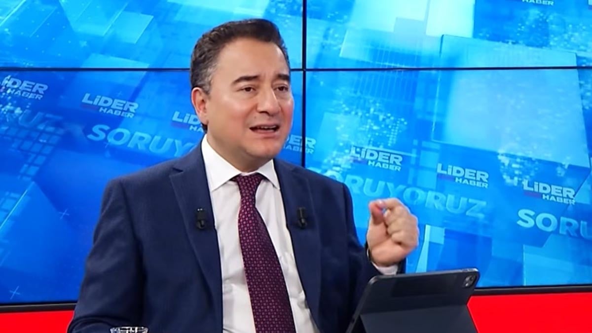 Canlı yayında şoke eden uyuşturucu iddiası: 'Bizzat gözlerimle gördüm'