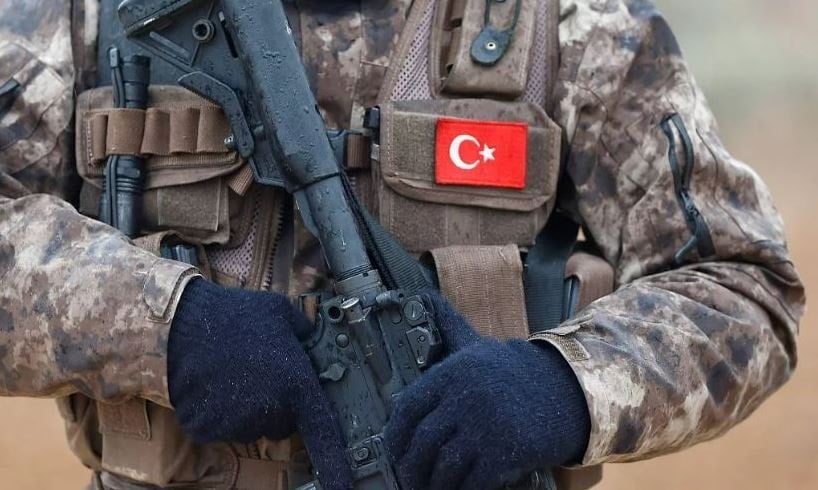 Yunan basınını panikleten Türkiye raporu! "Fransızların yerini Türkler alıyor"