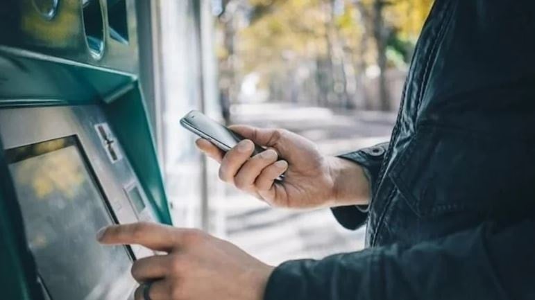 Para transferlerinde akrabalık bağı sorulacak! Ülkede 6 gün sonra yürürlüğe girecek