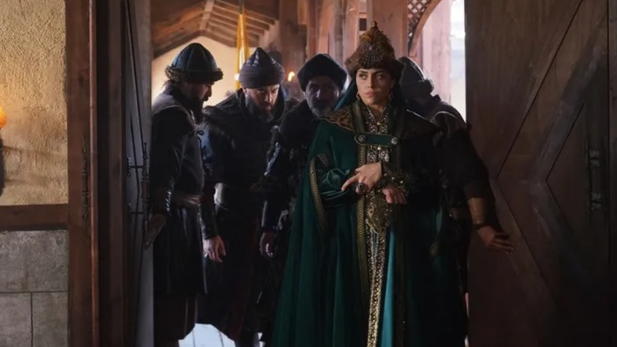 'Kuruluş Osman'ın yıldızı sessiz sedasız evlenmiş: Aralarında 17 yaş fark var