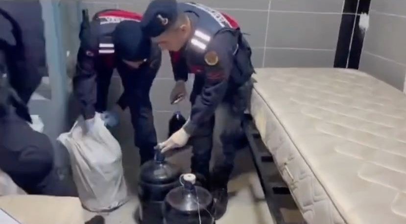 Yılbaşı öncesi tehlike çanları çalmaya başladı: 6 ton sahte şarap yakalandı!